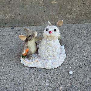 Silvestri Building a Snowbunny Figurine‎